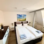 Πανσιόν Apostel 3*