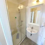 Guest house Apostel 3*
