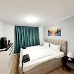 Apostel Guest house 3*