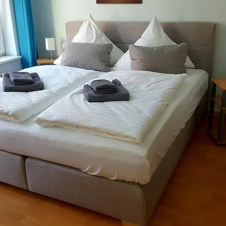 Apostel 3*